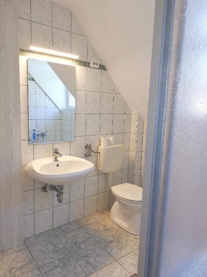 Szandra Apartmanház Gyenesdiás Exterior foto